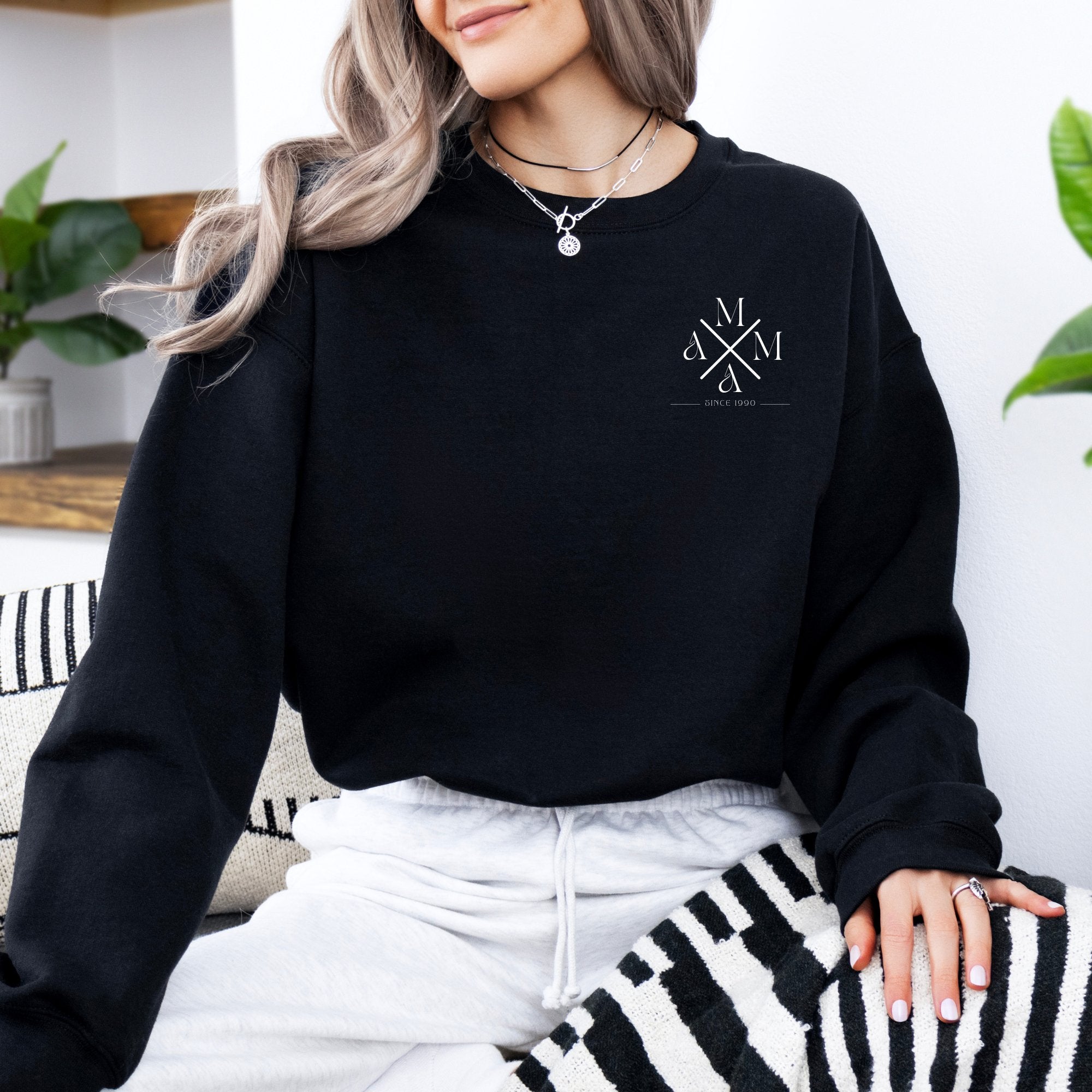 Heartfelt Mother's Crewneck Sweatshirt - MrsClutterWorth